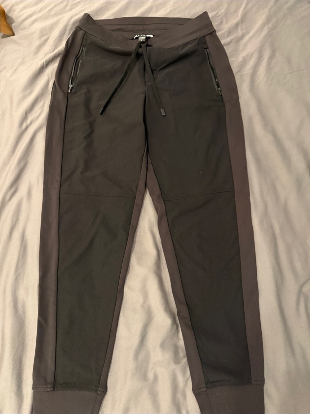 Women's Black Athleta Joggers with Zip Pockets